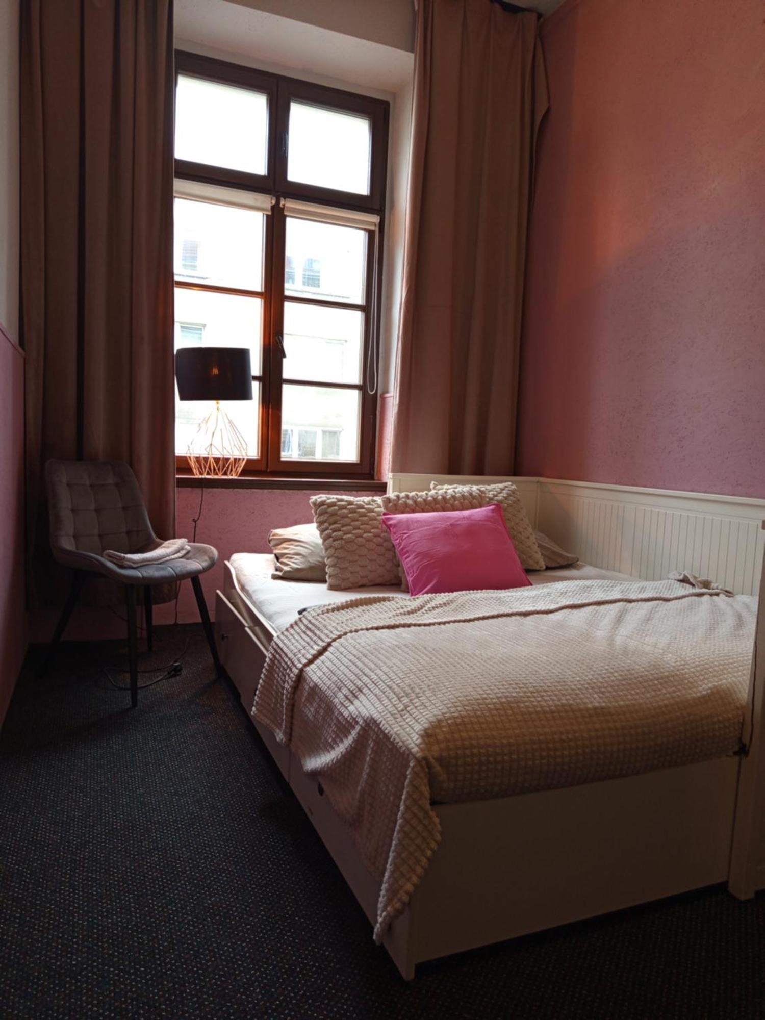 Rooms Center - Dworzec Pkp, Rynek Wrocław Szoba fotó